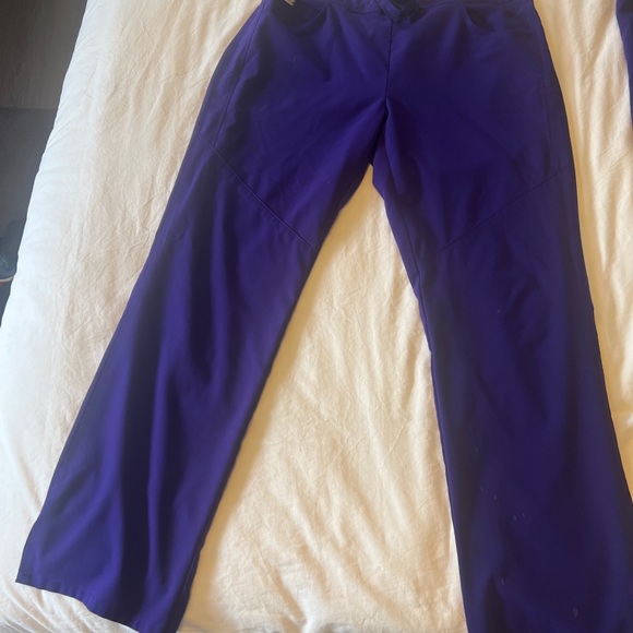 Greys anatomy scrubs - Picture 6 of 7